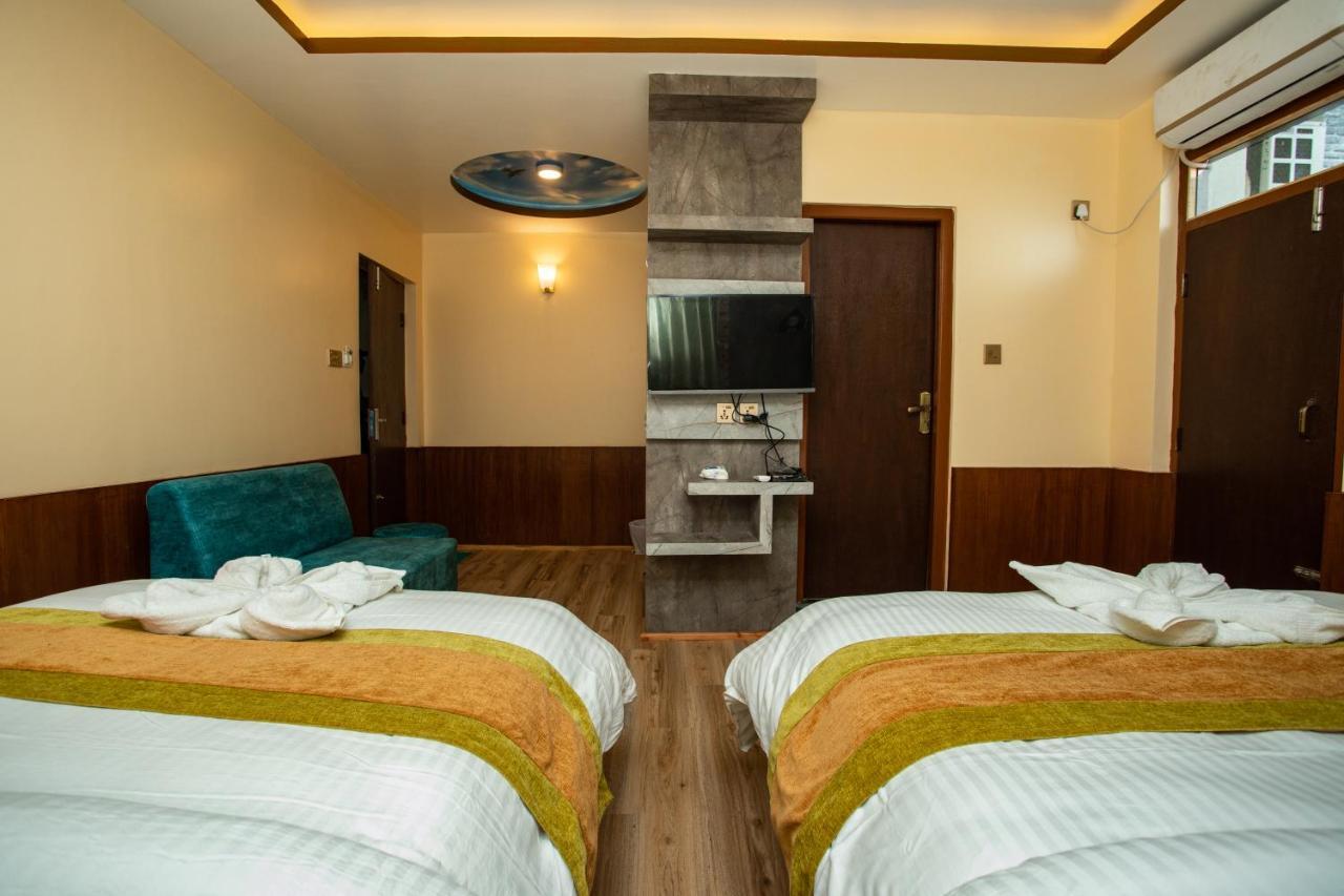 Gauri Shankar Hotel Нагаркот Экстерьер фото