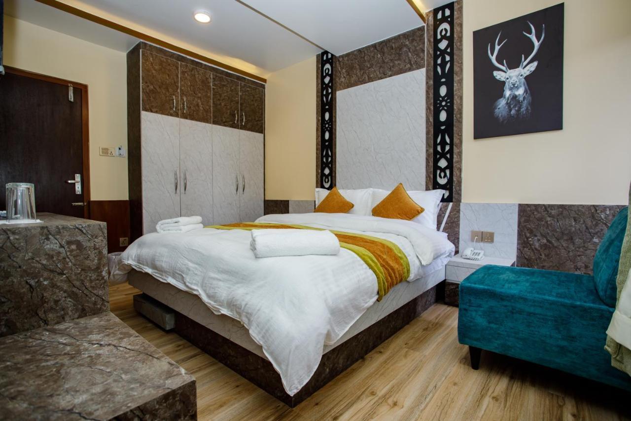 Gauri Shankar Hotel Нагаркот Экстерьер фото